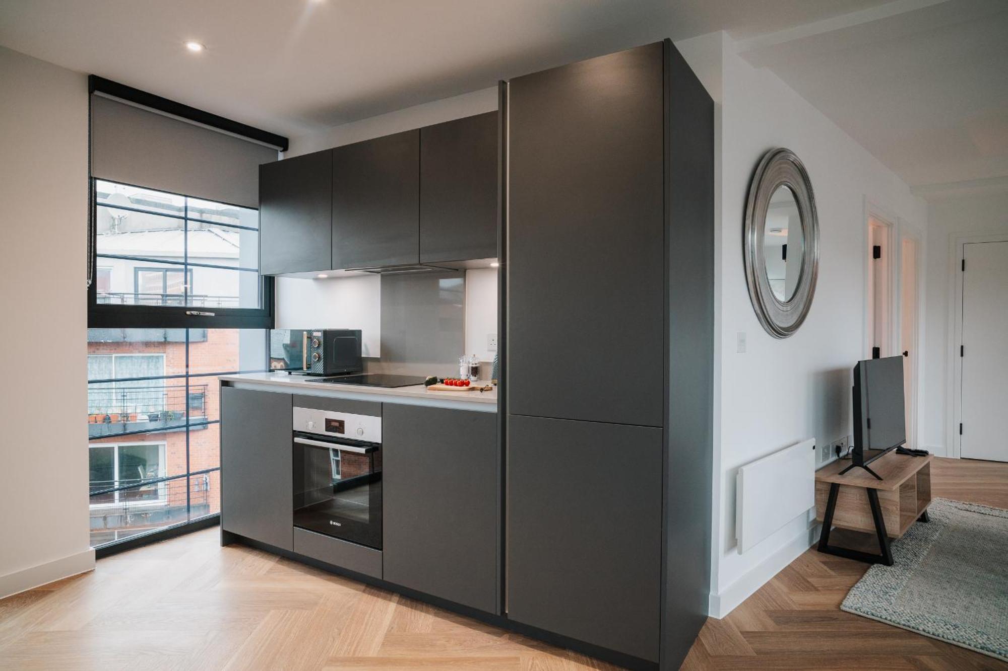 Luxury City & Canal View Stylish Pad, Family, Contractors, Fast Wifi Birmingham Eksteriør billede